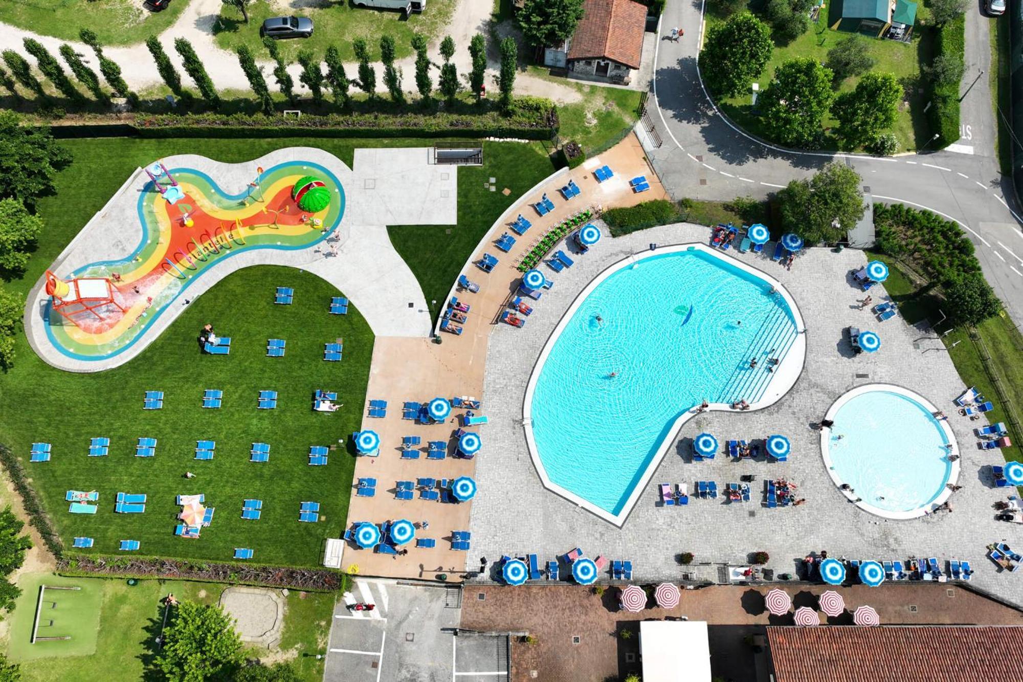 Camping Piantelle Moniga del Garda Buitenkant foto