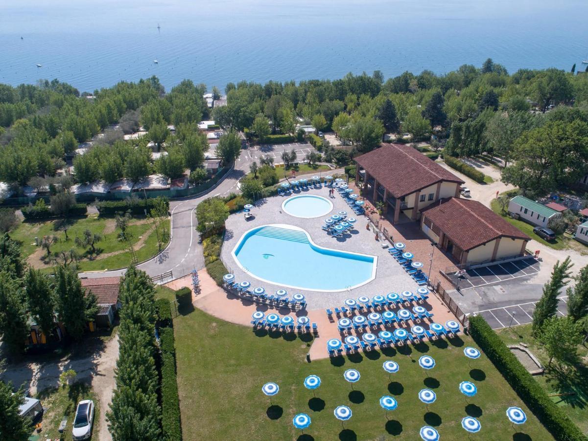 Camping Piantelle Moniga del Garda Buitenkant foto