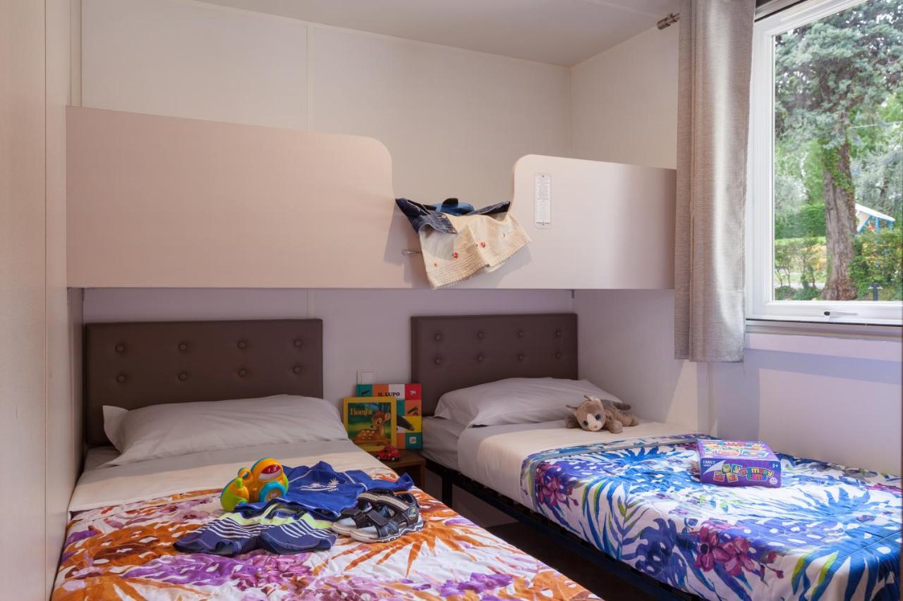 Camping Piantelle Moniga del Garda Buitenkant foto
